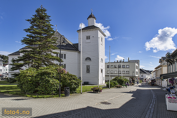 flekkefjord kirke